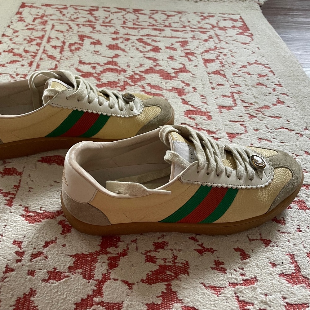 Gucci- web leather & suede Sneakers